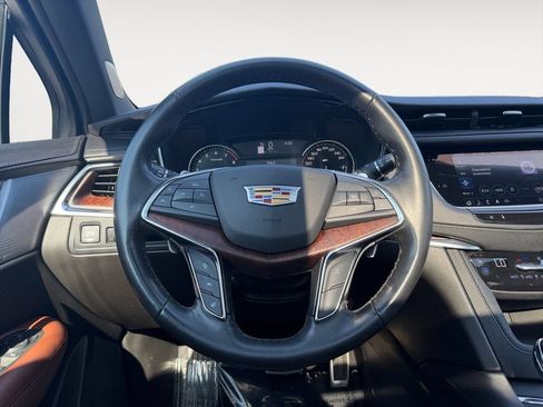 Used 2023 Cadillac XT5 Sportv AWD/4WD image 13