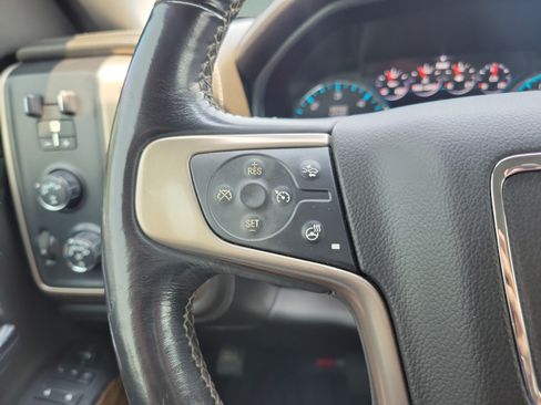 Used 2018 GMC Sierra 1500 Denali w/ Denali Ultimate Package AWD/4WD image 21