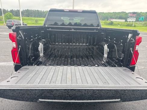 Used 2023 Chevrolet Silverado 1500 RST w/ Z71 Off-Road Package AWD/4WD image 18