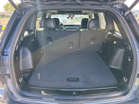 New 2026 Jeep Grand Cherokee Limited w/ Limited Altitude Package AWD/4WD image 6
