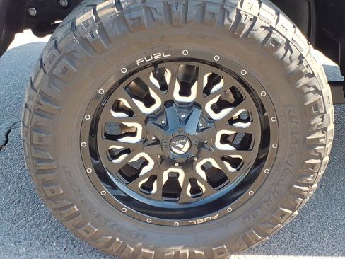 Used 2022 RAM 2500 Limited AWD/4WD image 9