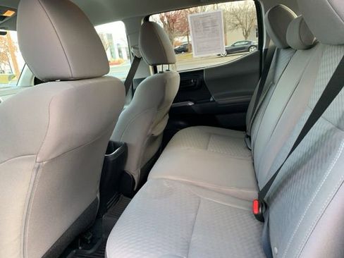 Used 2022 Toyota Tacoma SR5 image 26
