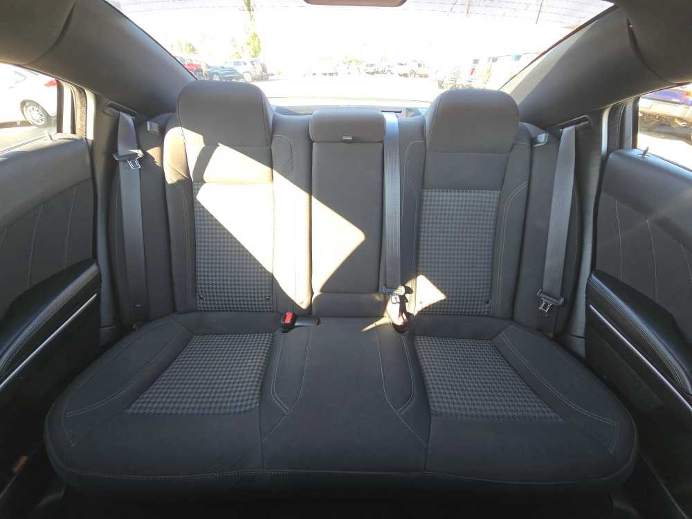 Used 2023 Dodge Charger SXT RWD image 17