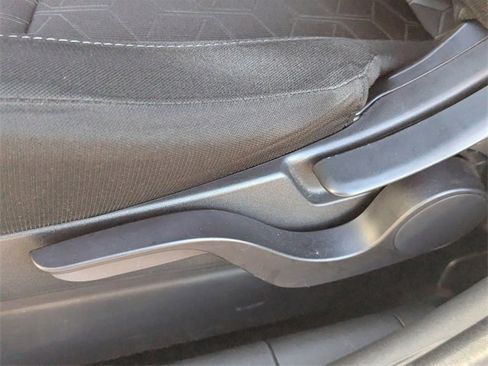 Used 2021 Mitsubishi Outlander Sport SE image 23