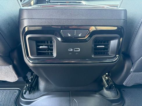 Used 2026 GMC Sierra 3500 AT4 w/ AT4 Premium Plus Package AWD/4WD image 21