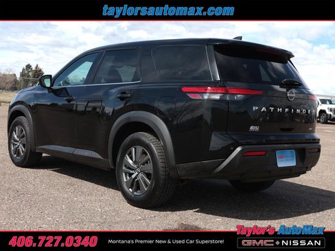 Used 2024 Nissan Pathfinder S image 38