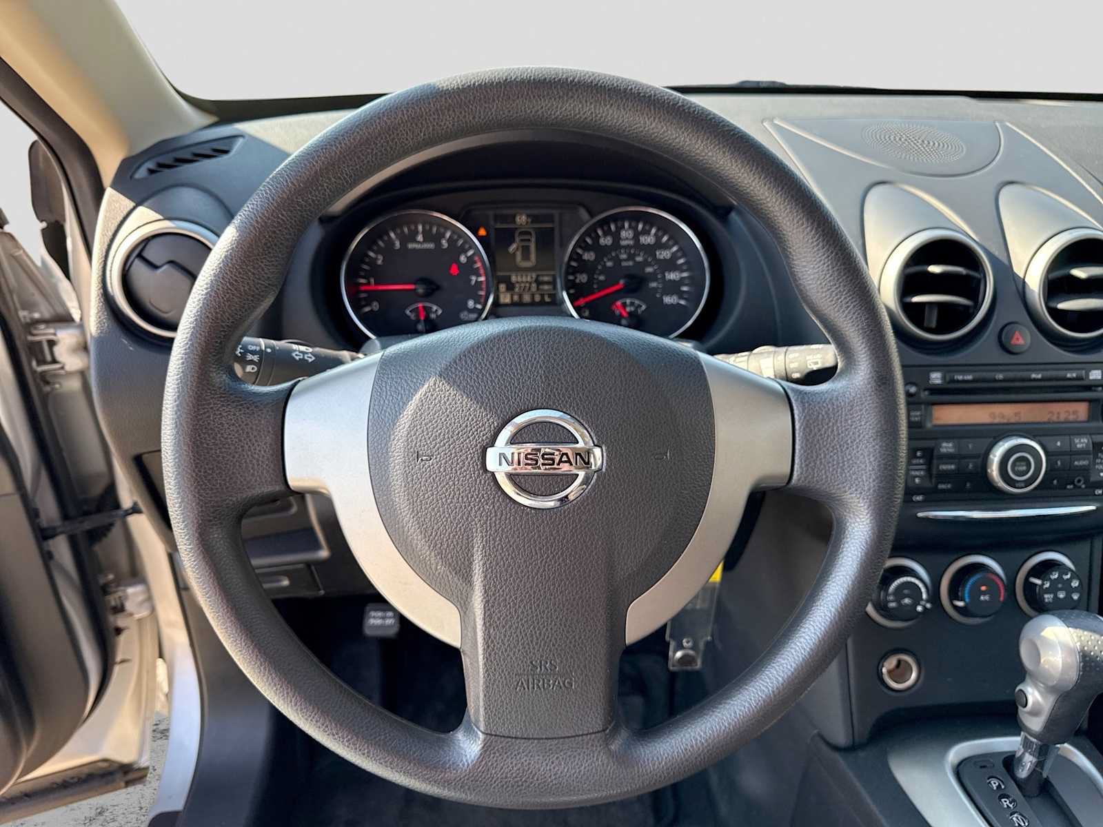 Used 2015 Nissan Rogue S FWD image 21