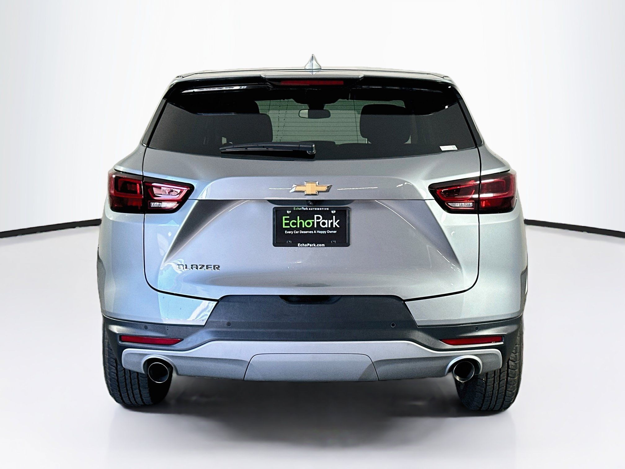 Used 2026 Chevrolet Blazer LT FWD image 7