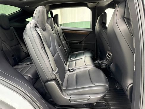 Used 2019 Tesla Model X 100D image 19