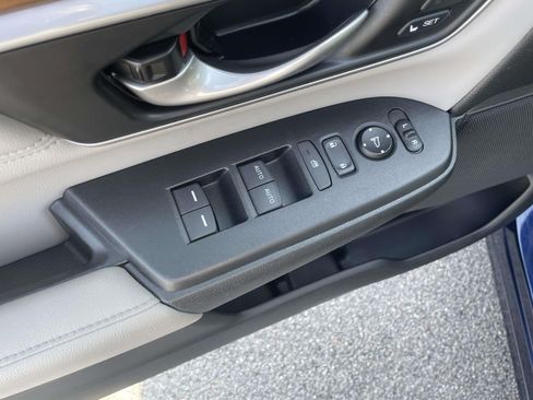 Used 2020 Honda CR-V EX-L image 18