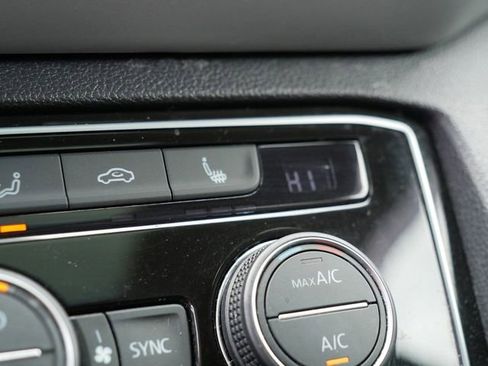 Certified 2022 Volkswagen Atlas SE AWD/4WD image 33