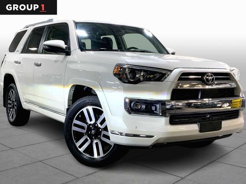 Used 2022 Toyota 4Runner Limited image 2