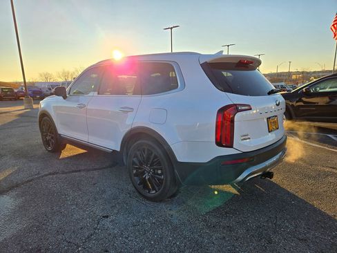 Used 2021 Kia Telluride SX w/ SX Prestige Package image 6
