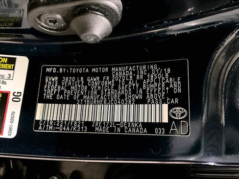 Used 2018 Toyota Corolla LE image 33