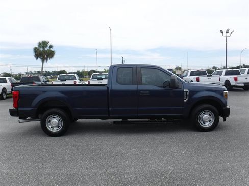 Used 2019 Ford F250 XL RWD image 3