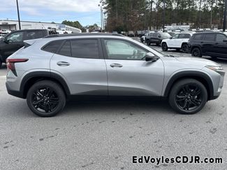 Used 2024 Chevrolet Trax ACTIV w/ Sunroof Package video 2