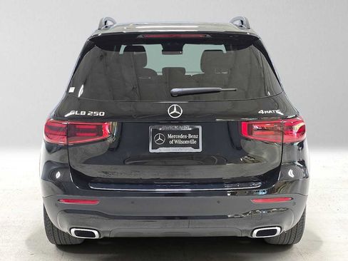 Certified 2026 Mercedes-Benz GLB 250 4MATIC image 4