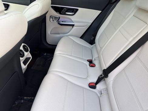 New 2026 Mercedes-Benz GLC 300 image 13