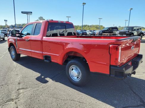 Used 2024 Ford F350 XL image 2