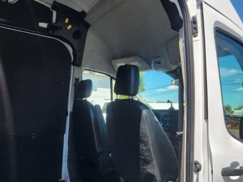 Used 2023 Ford Transit 250 148 High Roof Extended w/ Load Area Protection Package RWD image 13