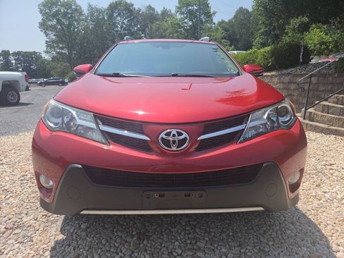 Used 2015 Toyota RAV4 Limited w/ Technology Package AWD/4WD image 2