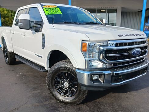 Used 2021 Ford F250 Lariat w/ Tremor Off-Road Package image 2