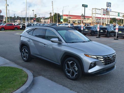 Used 2022 Hyundai Tucson Limited w/ Cargo Package FWD image 15
