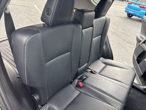 Used 2013 Toyota RAV4 Limited AWD/4WD image 27