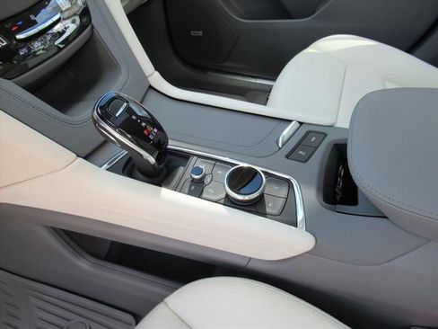 New 2026 Cadillac XT5 Premium Luxury w/ Driver Assist Package image 20