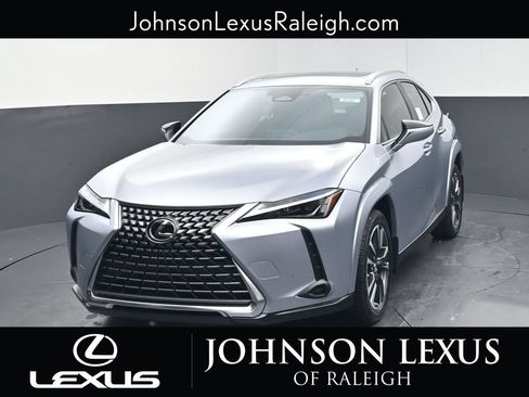 Used 2026 Lexus UX 300h FWD image 5
