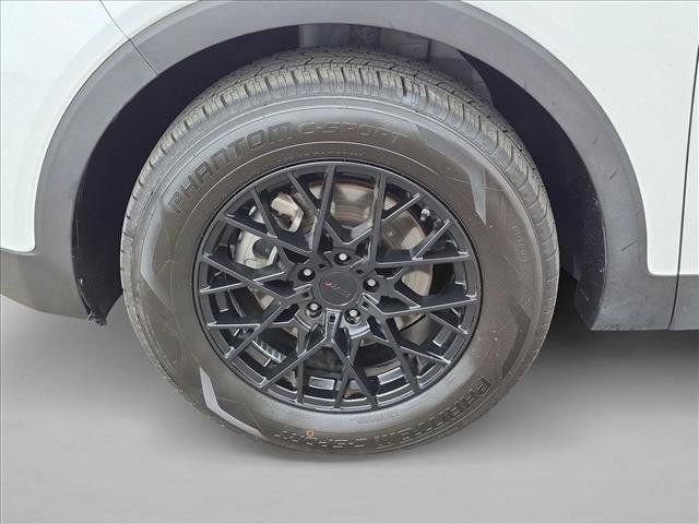 Used 2020 Kia Sorento LX FWD image 22