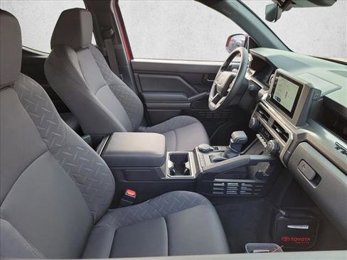 Used 2026 Toyota Tacoma SR5 AWD/4WD image 15