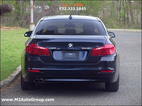 Used 2014 BMW 528i xDrive Sedan AWD/4WD image 32