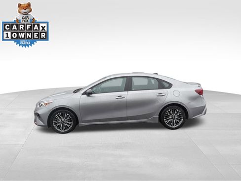 Used 2024 Kia Forte GT-Line image 8