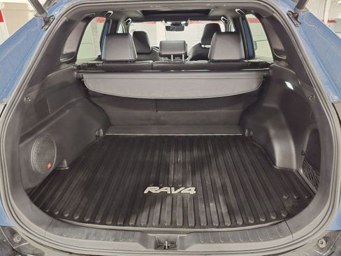 Used 2022 Toyota RAV4 XSE AWD/4WD image 29