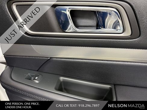 Used 2019 Ford Explorer XLT FWD image 40