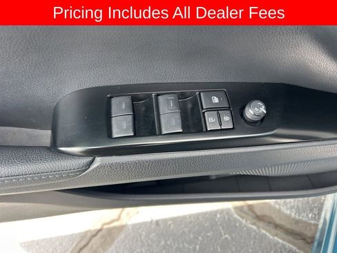 Used 2025 Toyota Camry XSE FWD image 4
