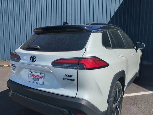 Used 2024 Toyota Corolla Cross XSE w/ Convenience Package image 6