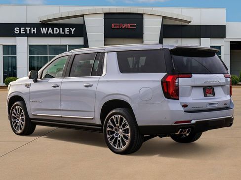 New 2026 GMC Yukon XL Denali w/ Sun & Power Step Package image 5