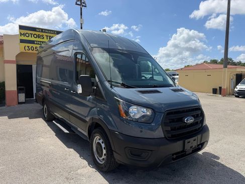 Used 2020 Ford Transit 250 148 High Roof Extended RWD image 9
