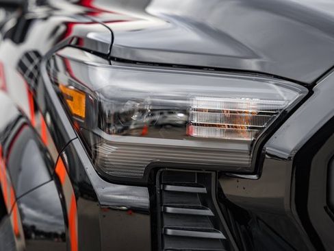 New 2026 Toyota Tacoma SR5 image 11