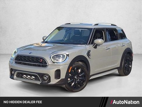 Used 2022 MINI Cooper Countryman S w/ Storage Package FWD image 1