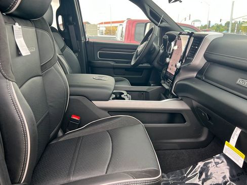 New 2026 RAM 3500 Laramie AWD/4WD image 15