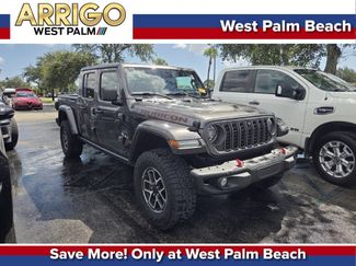 Used 2024 Jeep Gladiator Rubicon AWD/4WD video 1