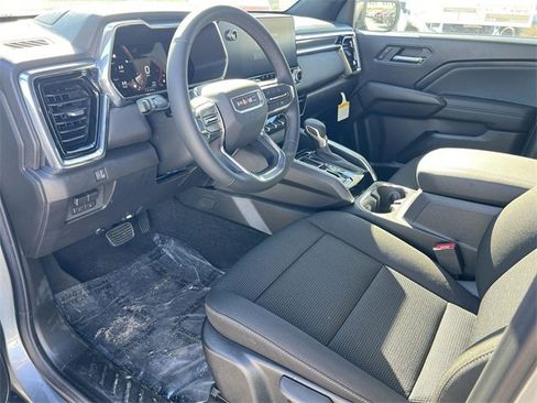 New 2026 GMC Canyon Elevation image 9