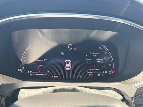 Used 2025 Acura MDX w/ Technology Package AWD/4WD image 18