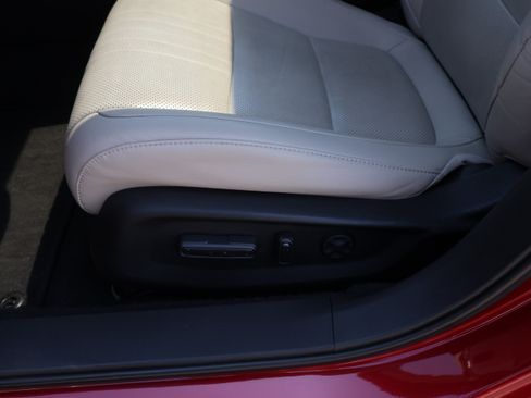 Used 2021 Honda Accord EX-L image 33