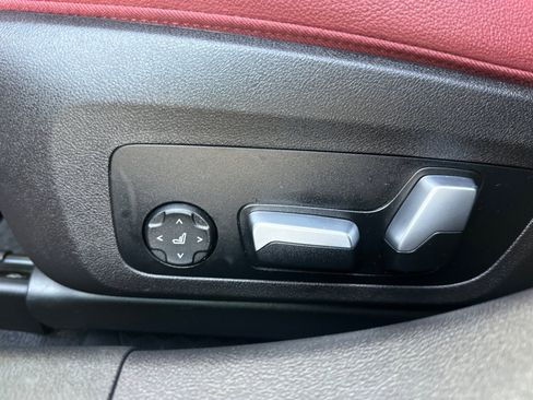 Used 2022 BMW 330e w/ Driving Assistance Package image 14