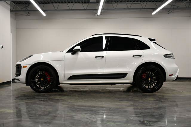 Used 2022 Porsche Macan GTS AWD/4WD image 3