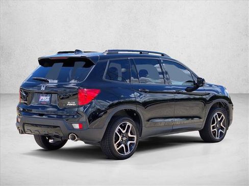 Used 2023 Honda Passport Elite image 5